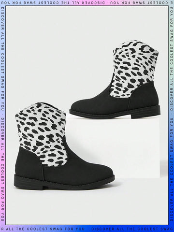 Fashionable And Comfortable Breathable Girls' Short Boots With Black & White Zebra Patterned Splice Design