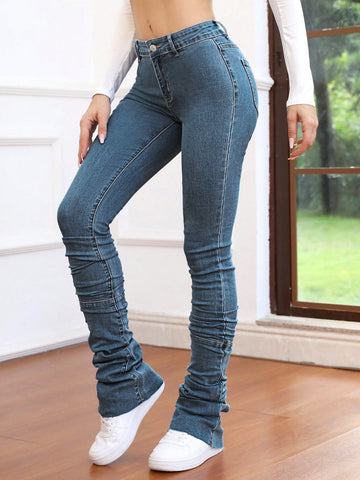 Pleated Frayed Hem Skinny Jeans