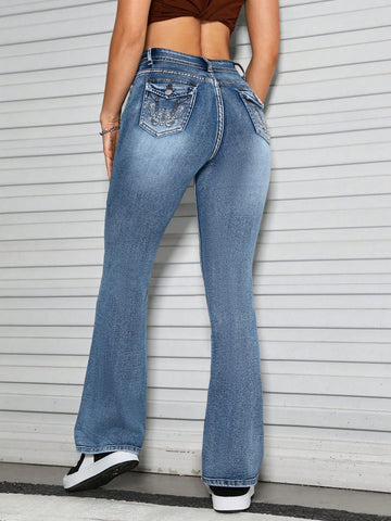 Women's Embroidery Detail Flare Jeans