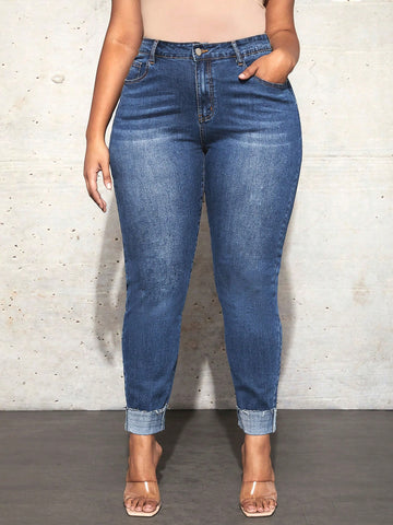 Plus Size Women's Slim Fit Jeans With Pockets