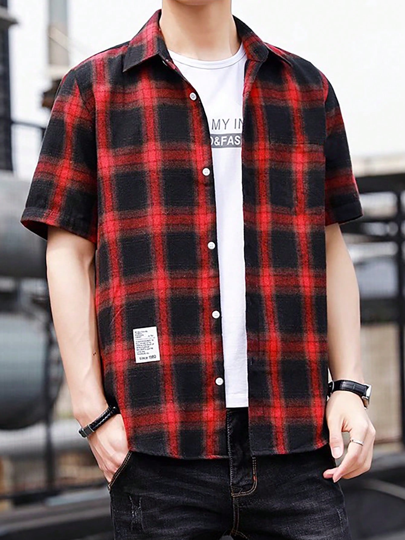 Men's Short-Sleeved Shirt With Letter Patch