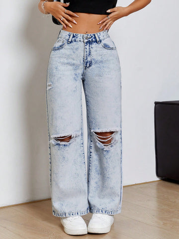 Women's Distressed Loose Fit Jeans
