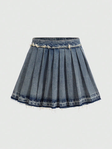 Women's Denim Skirt With Frayed Hem And Pleats