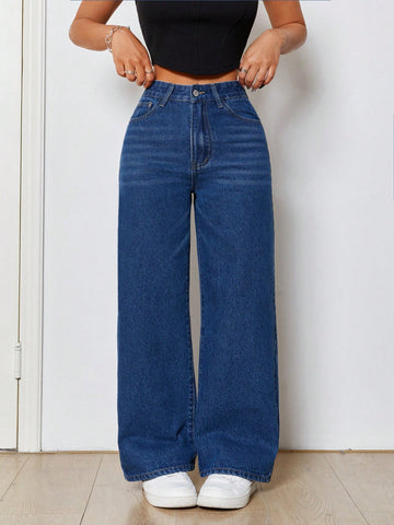 Casual Straight-Leg Jeans