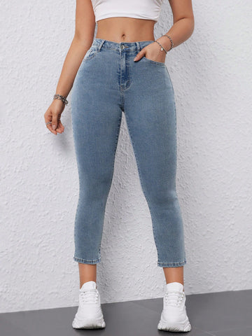 Women's Slim Fit 3/4 Length Denim Pants