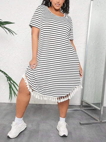 Plus Size Striped Printing Tassel Hemline Arc Hem T-Shirt Dress