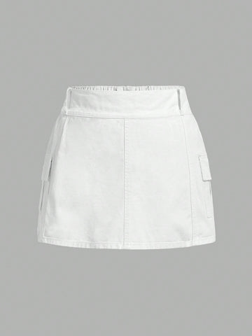 Plus Size Women's Vintage Style White Denim Mini Skirt With Utility Details
