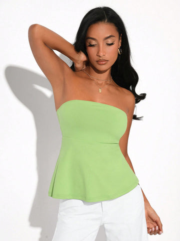 Women's Knitted Green Strapless Top For Summer Wear