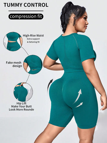 Plus Size Solid Color Hollow Out Crop Top And High Waist Seamless Shorts Yoga Set