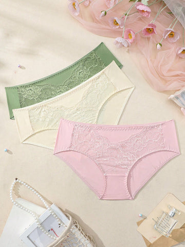 Plus Size Comfortable Lace Patchwork Triangle Panties