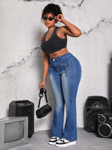 Vintage Flare Jeans In Plus Size With Washed Denim And Flap Pockets