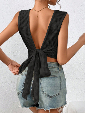 Summer Casual Backless Crop Top With Tie Back And Bodycon Fit