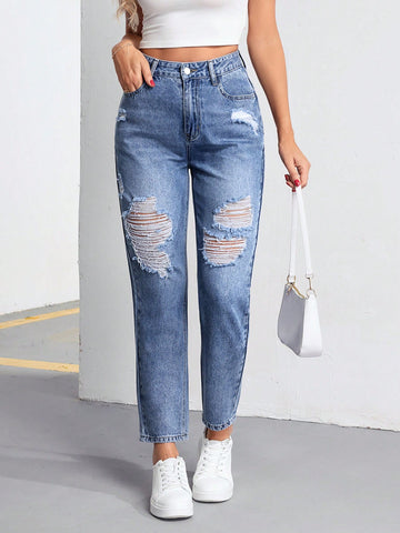 Women Pocketed Ripped Straight-Leg Jeans For Casual Wear