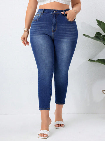 Plus Size Casual Slimming Capri Jeans