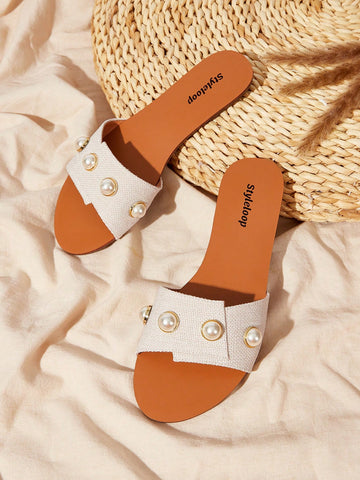 Women's Flat Pearl Embellished Beachy Fashion Sandals