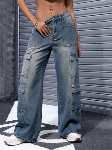 Women Straight Leg Jeans For Casual And Daily Wear With Pocket Design