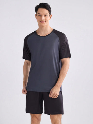 Men Crew Neck Color-Blocked Short Sleeve T-Shirt And Shorts Leisure Pajamas Set