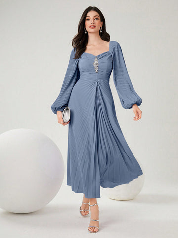 Women Solid Color Pleated Dress With Sweetheart Neckline