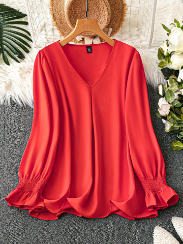Plus Size Women Solid Color V-Neck Flared Sleeve Loose Shirt For Spring And Summer