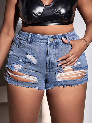 Plus Size Women\ Casual Denim Shorts With Distressed Details, Pockets And Frayed Hemline