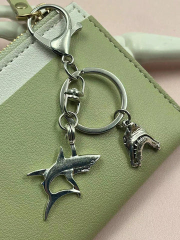 1pc Vintage & Stylish Shark Shaped Keychain