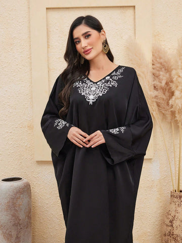 Women's Positioning Embroidery Batwing Sleeve Elegant Kaftan Dress