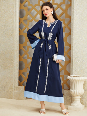 Women's Notched Collar Contrast Color Embroidery Modest Jalabiya Dress