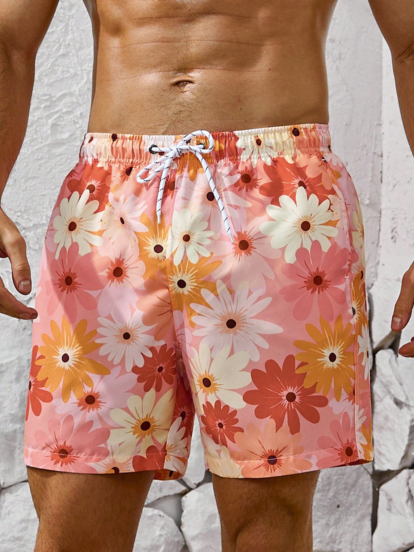Men's Daisy Printed Drawstring Beach Shorts