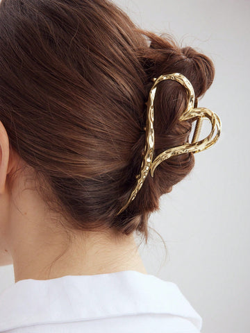 GOLD PLATED HEART TEXTURE HAIR CLAW