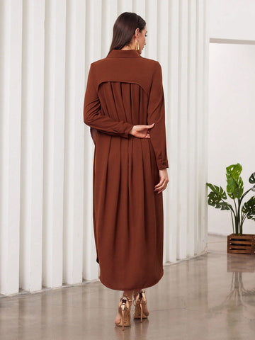 Women's Shirt Style Arabic Abaya Dress With Curved Hemline