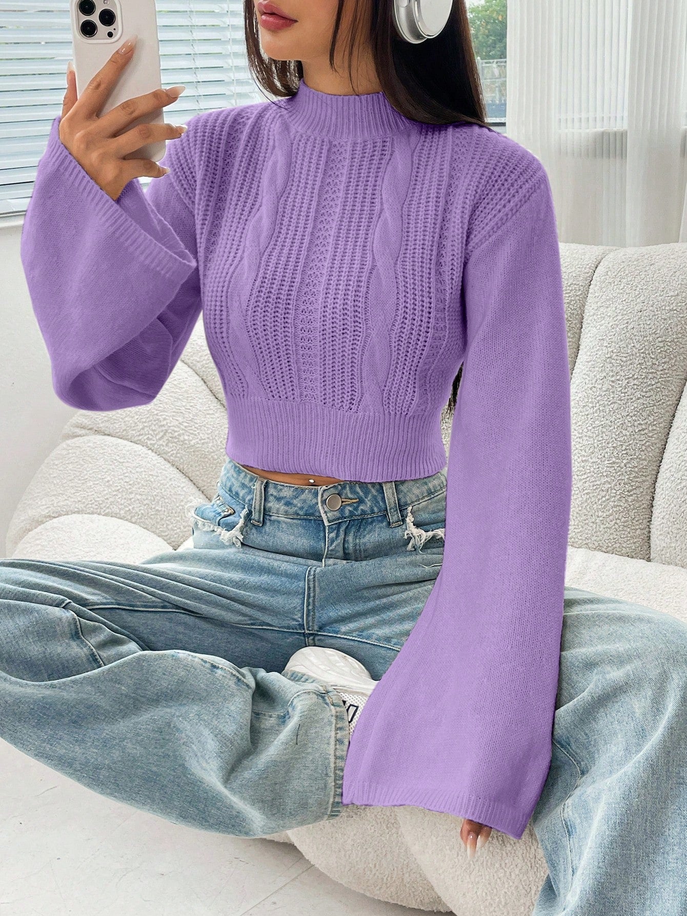 Women's Stand Collar Long Sleeve Cropped Sweater