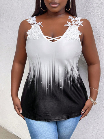 Plus Size Women's Lace Decorated Tank Top For Summer