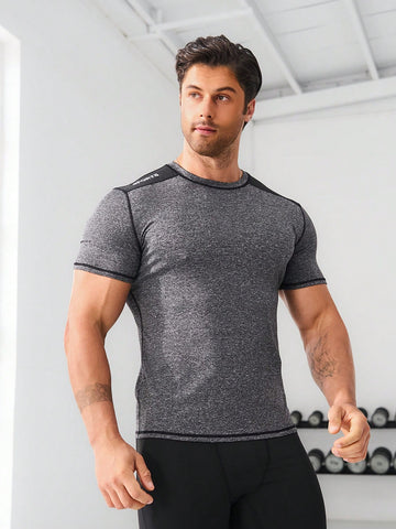 Men's Contrast Color Slim Fit Sport T-Shirt