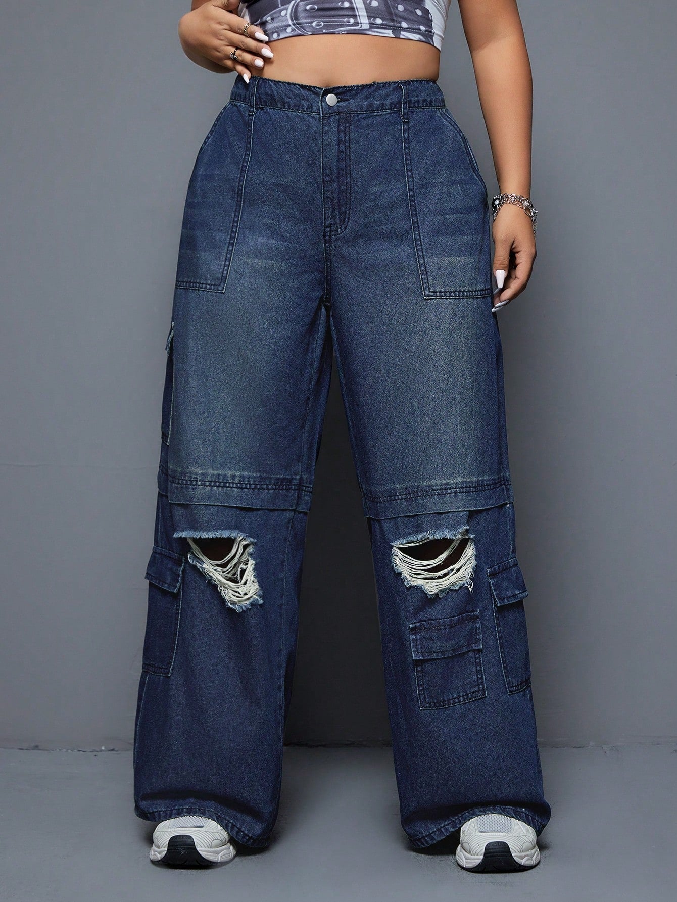 Plus Size Ripped Hole Design Cargo Jeans