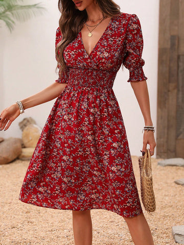 Small Floral Print V-Neck Waist Cinched Dress