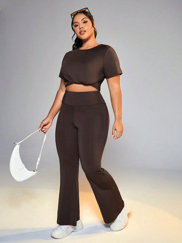 Plus Size Women's Solid Color Round Neck Short Sleeve Top And Pants Athletic Set
