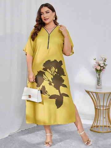 Plus Size Women's Batwing Sleeve Dress With Plant Print