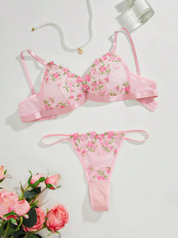 Flower Embroidery Lingerie Set, Valentine's Day Style