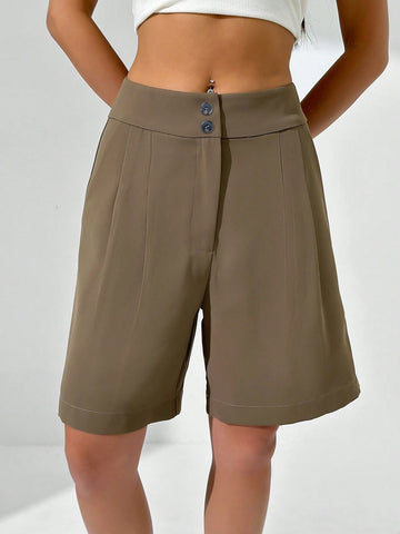 Solid Color Pleated Bermuda Shorts