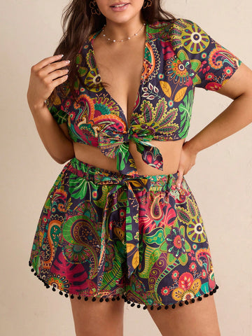 Plus Size Crop Top And Shorts Set With Paisley Print And Front Knot