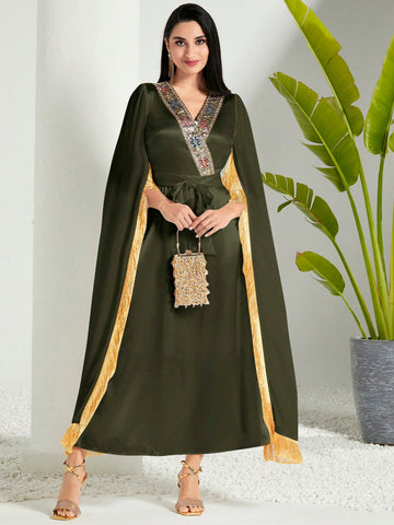 Women's Patchwork Tassel Detail Extra Long Split Sleeve Arabic Style Dress
