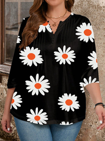 Plus Size Summer Casual White T-Shirt With Daisy Flower Pattern