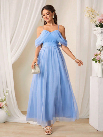 Elegant Blue Mesh Off-Shoulder Bridesmaid Dress