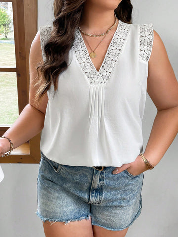 Plus Size Solid Color Sleeveless Shirt With Lace Patchwork