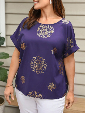 Plus Size Women's Summer Floral Printed Round Neck Batwing Short Sleeve Blouse With Foil Print