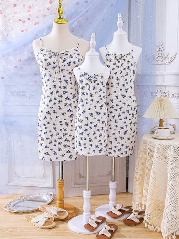 Women Knitted Blue Small Floral Print Sweetheart Neck Bodycon Cami Dress