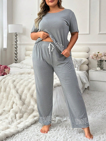Plus Size Pajama Set With English Print Short Sleeve Top And Long Pants