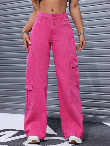 Women's Fashionable Cargo Jeans With Solid Color And Pocket Design