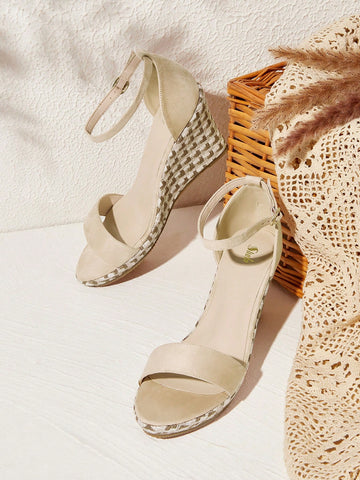 Women's Fashionable Peep-Toe Platform Wedge Sandals