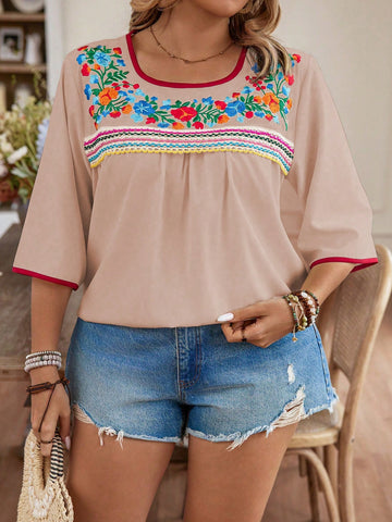 Plus Size Embroidered Floral Patchwork Weave Ringer Shirt